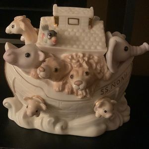 Lenox vintage Noah’s ark bank nwob